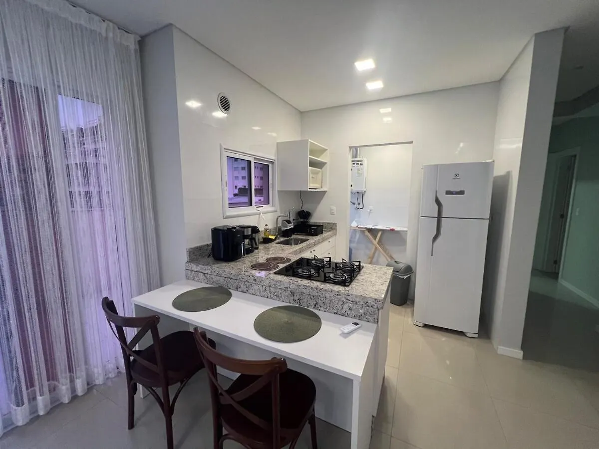 Apartamento Novo - Proximo A Praia - Shopping Meia Praia Itapema Brazília